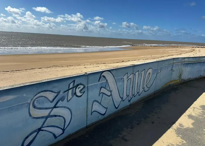 Rdc A 50m De La Avec Terrasse - - Fr-1-22-309 La Tranche-sur-Mer